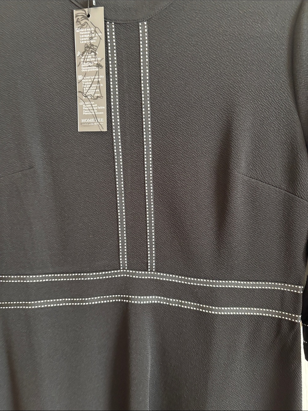 Black dress NWT size 12. - Picture 5 of 9